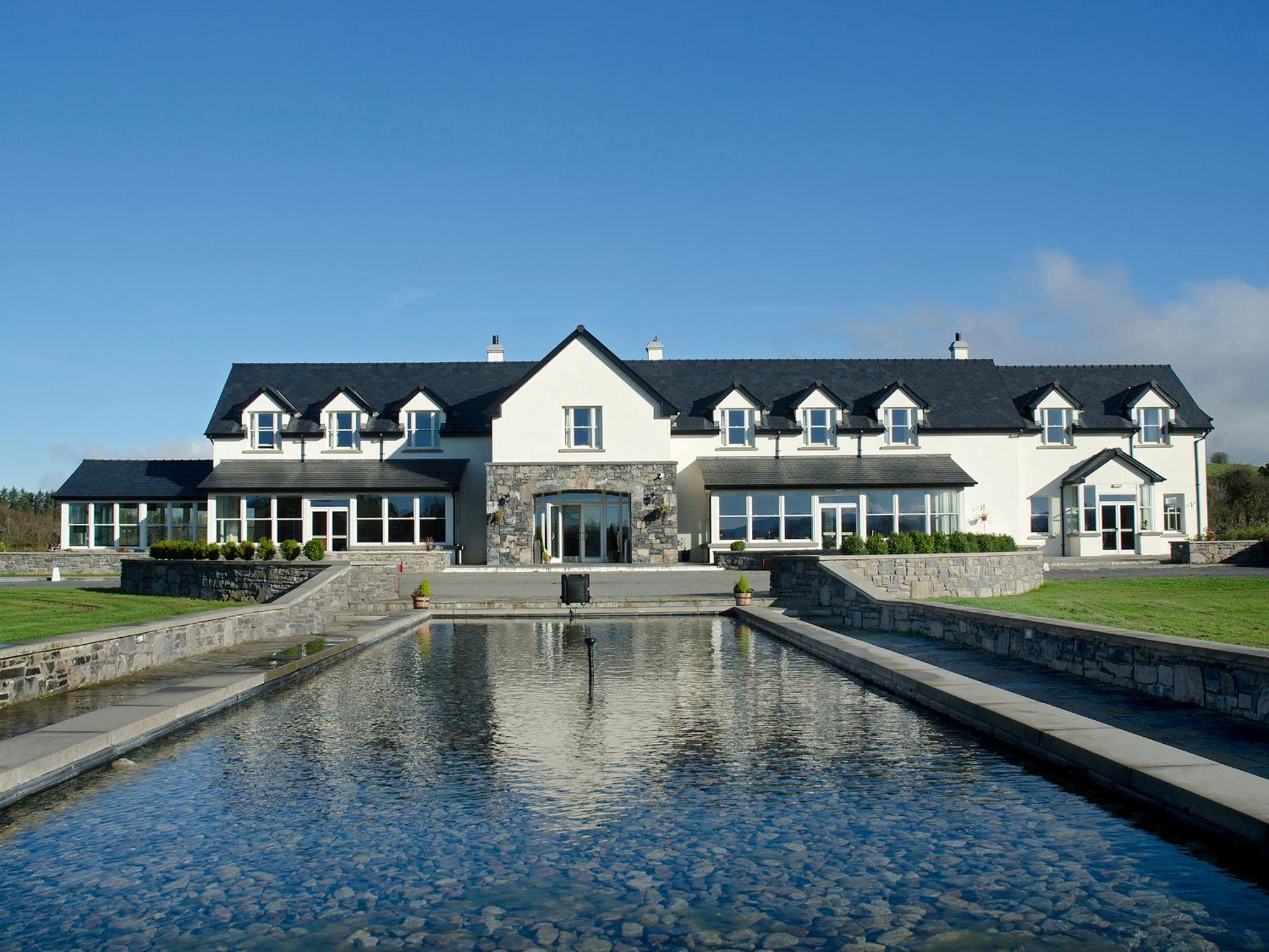 Westport Country Lodge Hotel Esterno foto